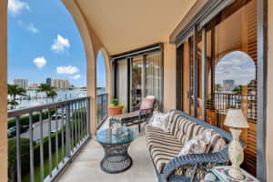200 Bradley Pl, Palm Beach, FL 33480, Sold 07/09/20