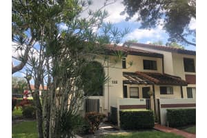 10359 S Circle Lake Dr, Boynton Beach, FL 33437, Sold 08/06/20