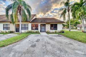 1250 Parkside Green Dr, Greenacres, FL 33415, Sold 04/15/20