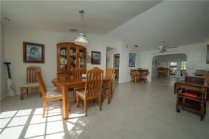 5925 SE Circle St, Hobe Sound, FL 33455, Sold 04/24/20