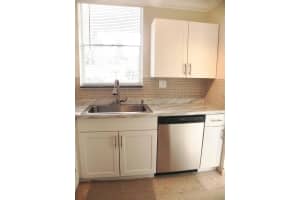 917 N Flagler Dr Suite 112, West Palm Beach, FL 33401, Sold 06/23/20