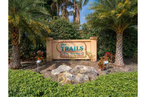 501 Lakeview Dr E, Royal Palm Beach, FL 33411, Sold 01/29/20