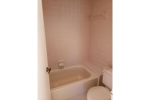 501 Lakeview Dr E, Royal Palm Beach, FL 33411, Sold 01/29/20