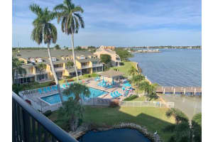 MLS# R10581672, Hypoluxo, Florida 33462