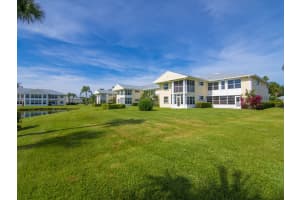 223 N Grove Isle Cir, Vero Beach, FL 32962, Sold 01/19/20