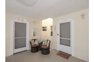 223 N Grove Isle Cir, Vero Beach, FL 32962, Sold 01/19/20