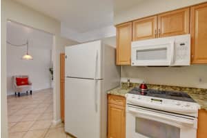 1000 Spanish River Rd #3t, Boca Raton, FL 33432, Sold 04/20/20