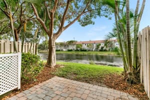 146 Lake Monterey Cir, Boynton Beach, FL 33426, Sold 09/25/20