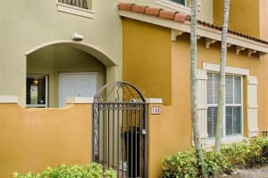 146 Lake Monterey Cir, Boynton Beach, FL 33426, Sold 09/25/20