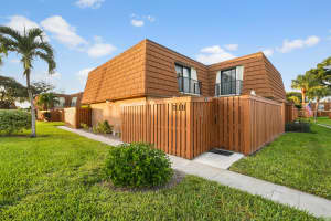 3900 County Line Rd #21b, Tequesta, FL 33469, Sold 12/31/19