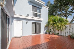 1010 NE 8th Ave #12b, Delray Beach, FL 33483, Sold 01/17/20