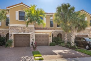 10439 Wellington Parc Dr, Wellington, FL 33449, Sold 02/27/20