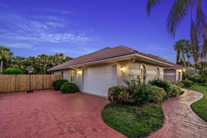 8024 SE Windjammer Way, Hobe Sound, FL 33455, Sold 01/16/20