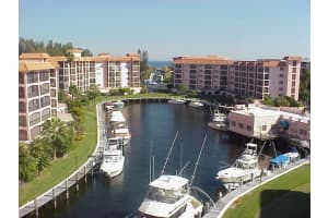 2871 N Ocean Blvd APT R144, Boca Raton, FL 33431, Sold 01/23/20