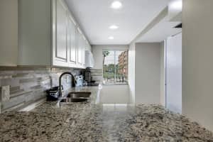 2820 Tennis Club Dr, West Palm Beach, FL 33417, Sold 04/23/20