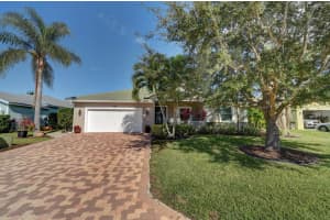 525 NW Pine Sap Pl, Jensen Beach, FL 34957, Sold 06/30/20