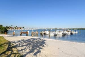 720 NE 20th Ln, Boynton Beach, FL 33435, Sold 07/31/20