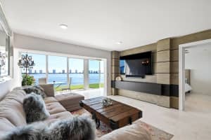 100 Wettaw Ln, North Palm Beach, FL 33408, Sold 04/15/20