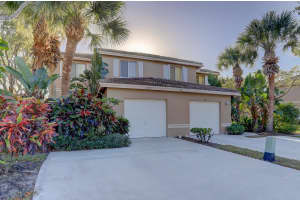4955 Pinemore Ln, Lake Worth, FL 33463, Sold 04/02/20