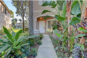 4955 Pinemore Ln, Lake Worth, FL 33463, Sold 04/02/20