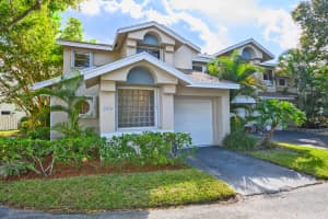 2076 Discovery Cir E, Deerfield Beach, FL 33442, Sold 01/15/20