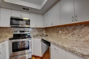 5112 Society Pl W, West Palm Beach, FL 33415, Sold 03/10/20