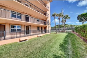2871 N Ocean Blvd APT D102, Boca Raton, FL 33431, Sold 02/28/20