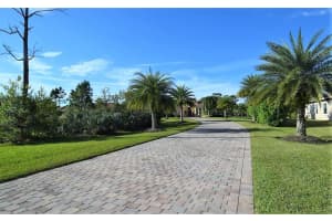 5275 SW Longspur Ln, Palm City, FL 34990, Sold 01/24/20