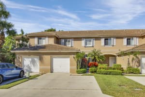 4908 Pinemore Ln, Lake Worth, FL 33463, Sold 01/21/20