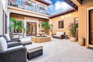 406 Via Del Orso Dr, Jupiter, FL 33477, Sold 10/01/20