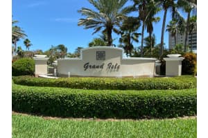 3702 N Hwy A1A, Fort Pierce, FL 34949, Sold 02/10/21