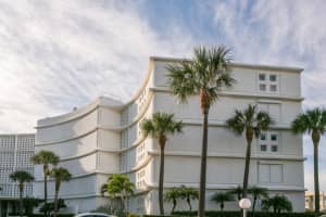 2760 S Ocean Blvd, Palm Beach, FL 33480, Sold 03/02/20