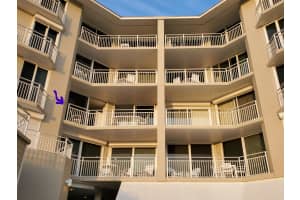 579 NE Plantation Rd APT N205, Stuart, FL 34996, Sold 01/27/20