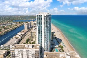 2711 S Ocean Dr, Hollywood, FL 33019, Sold 12/28/20
