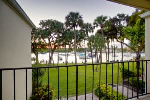 392 Golfview Rd, North Palm Beach, FL 33408, Sold 01/27/20