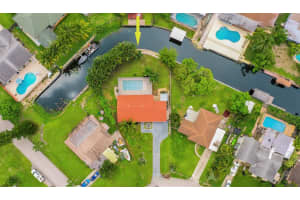 6933 Bayshore Dr, Lake Worth, FL 33462, Sold 05/05/20