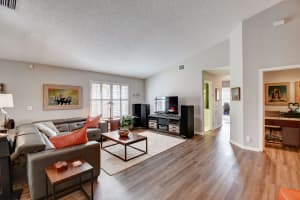 2821 S Hidden Lakes Dr, Delray Beach, FL 33445, Sold 02/26/20