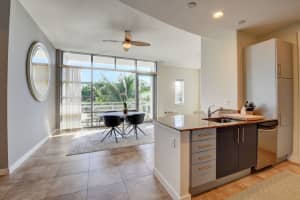 365 SE 6th Ave, Delray Beach, FL 33483, Sold 03/27/20