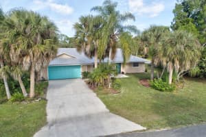 3927 SW Sailfish Dr, Palm City, FL 34990, Sold 03/26/20