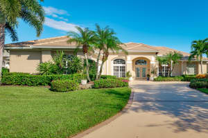 2201 SW Bradford Pl, Palm City, FL 34990, Sold 02/19/20