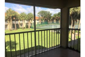 1022 The Pointe Dr, West Palm Beach, FL 33409, Sold 01/10/20