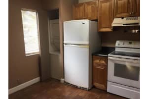 1022 The Pointe Dr, West Palm Beach, FL 33409, Sold 01/10/20