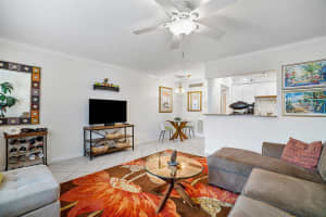 1001 NE 8th Ave, Delray Beach, FL 33483, Sold 02/20/20