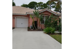320 W Coral Trace Cir, Delray Beach, FL 33445, Sold 04/06/20