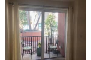 235 NE 1st St, Delray Beach, FL 33444, Sold 01/07/20