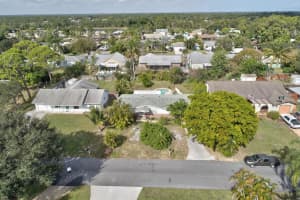 6521 SE Clairmont Pl, Hobe Sound, FL 33455, Sold 10/30/20