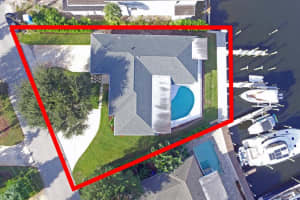 14104 Harbor Ln, Palm Beach Gardens, FL 33410, Sold 03/25/20