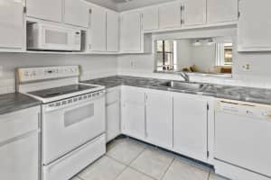 5162 Tennis Ln, Delray Beach, FL 33484, Sold 01/27/20