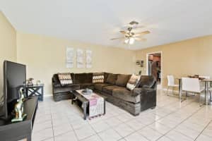 8027 Ambach Way, Hypoluxo, FL 33462, Sold 02/07/20