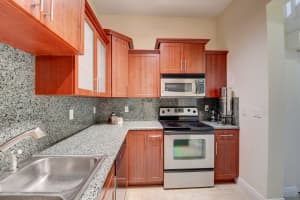 2503 Venetian Ct, Boynton Beach, FL 33426, Sold 04/28/20